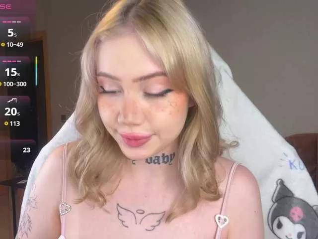 Hanna-CryBaby from BongaCams