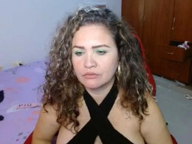 helenca1980 from BongaCams