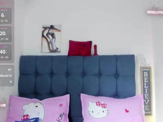 Hellen-star from BongaCams