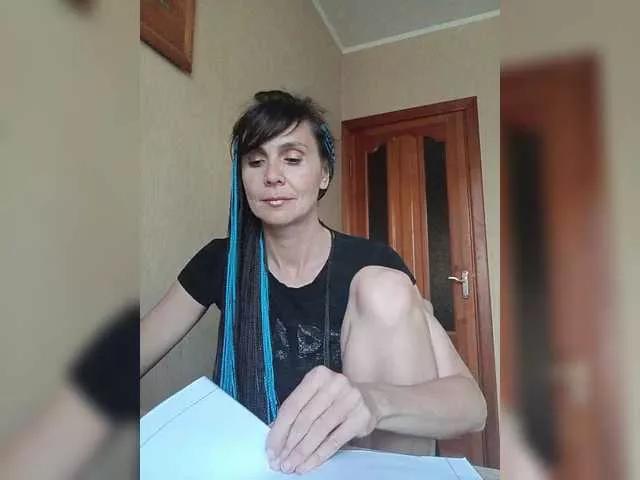 Hellenalonenochka from BongaCams