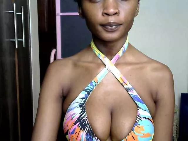 hippyshanice from BongaCams