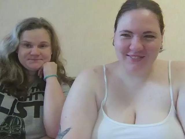 HollyXEva from BongaCams
