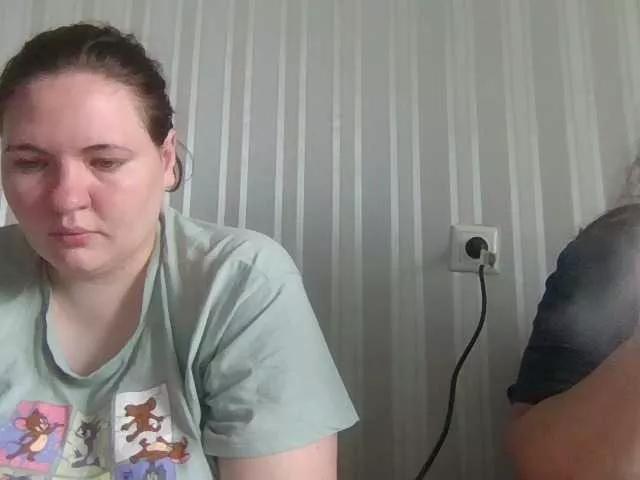 HollyXEva from BongaCams