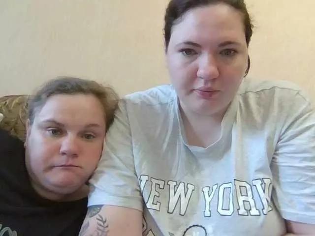 HollyXEva from BongaCams