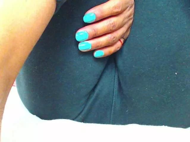 HOTTTSKIN from BongaCams