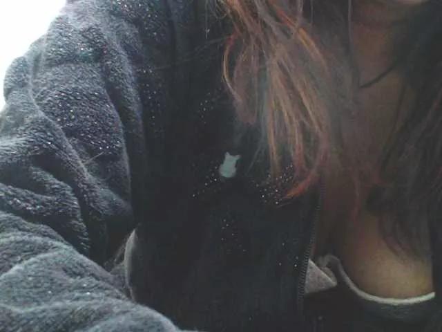 HOTTTSKIN from BongaCams