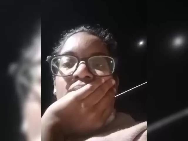 IndianBeaut from BongaCams
