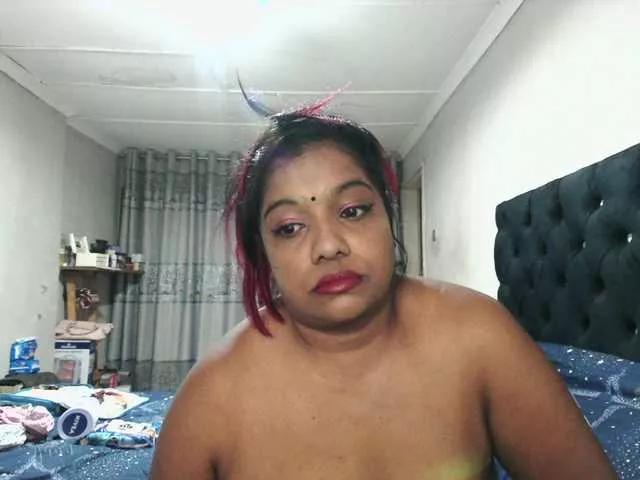 Indianmayaxoxo from BongaCams