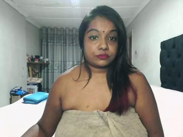 Indianmayaxoxo from BongaCams