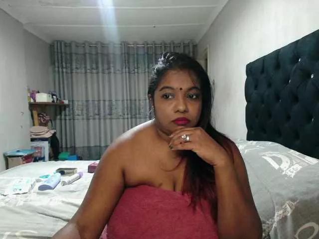 Indianmayaxoxo from BongaCams