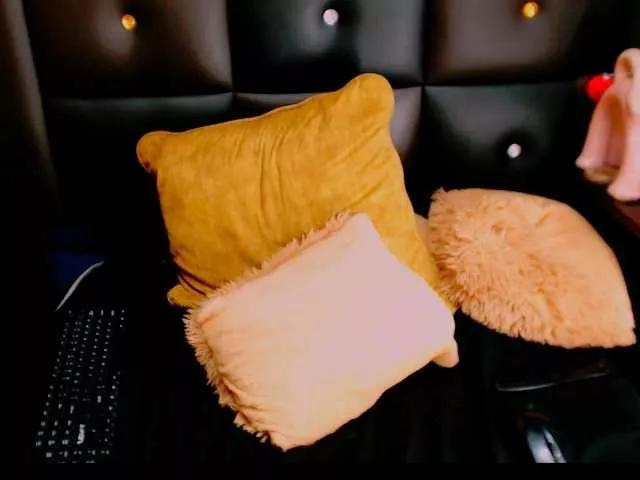 IndianSutraX from BongaCams