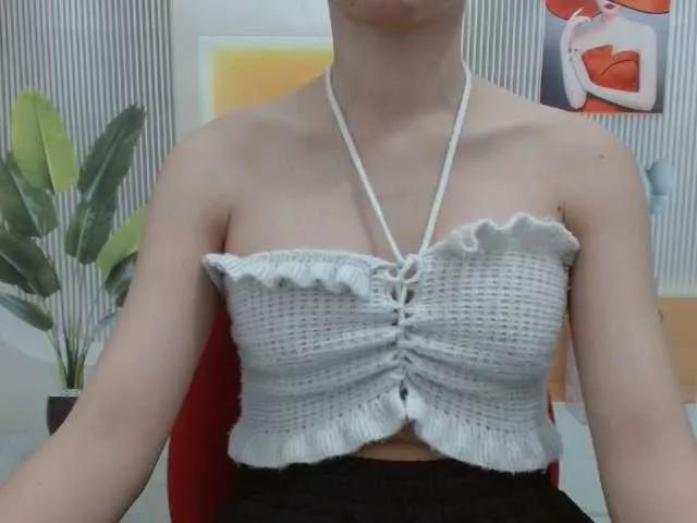 inHI from BongaCams