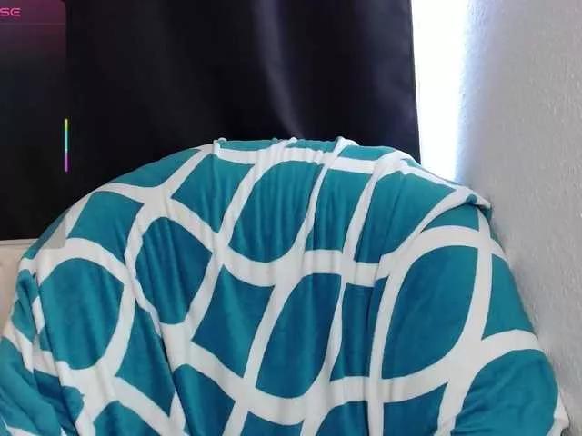 innazimer from BongaCams