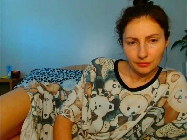 Irina9793 from BongaCams