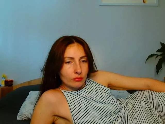 Irina9793 from BongaCams