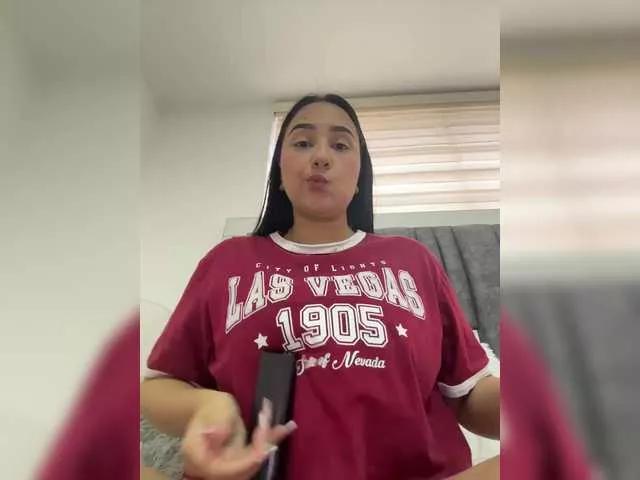 IrisEvans from BongaCams