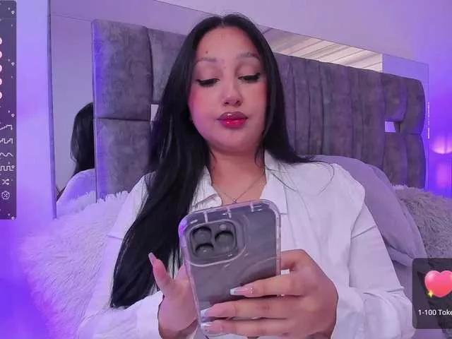 IrisEvans from BongaCams