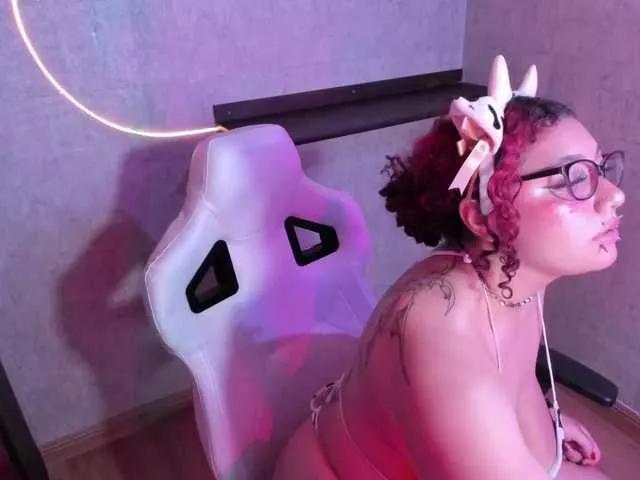 IrisFeitan from BongaCams