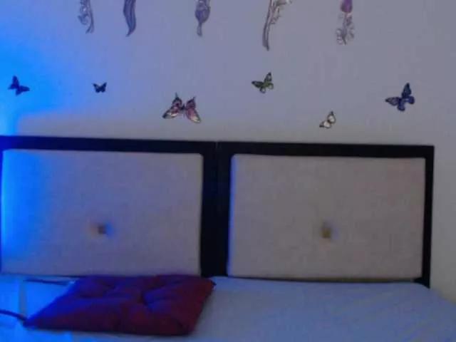 Isabella66 webcams show profile image 