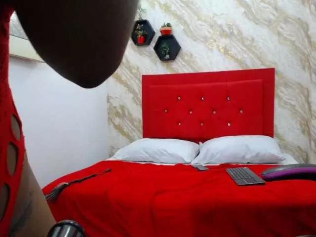 Issa-love from BongaCams