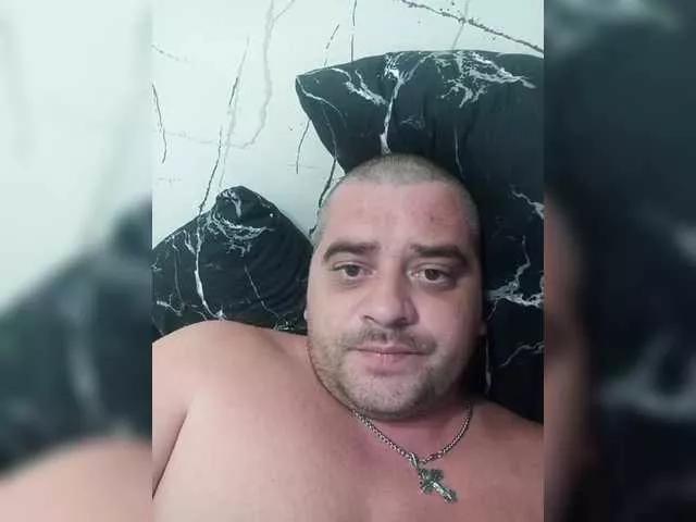 Ivan1545 webcams show profile image 