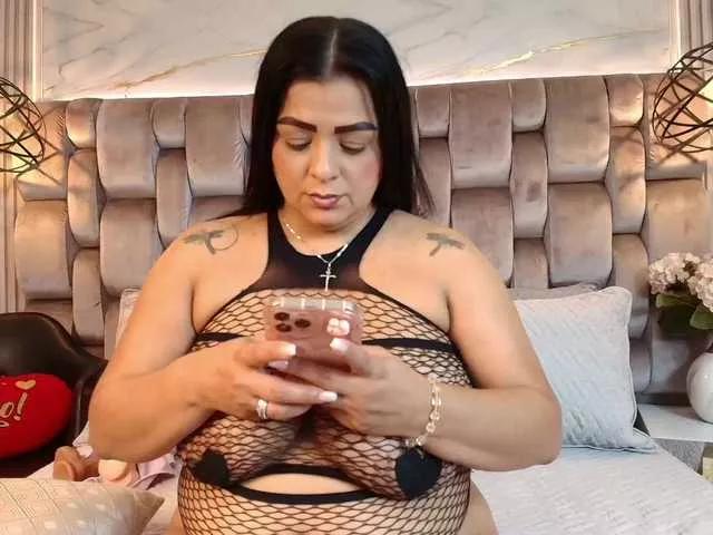 JeenSexy from BongaCams