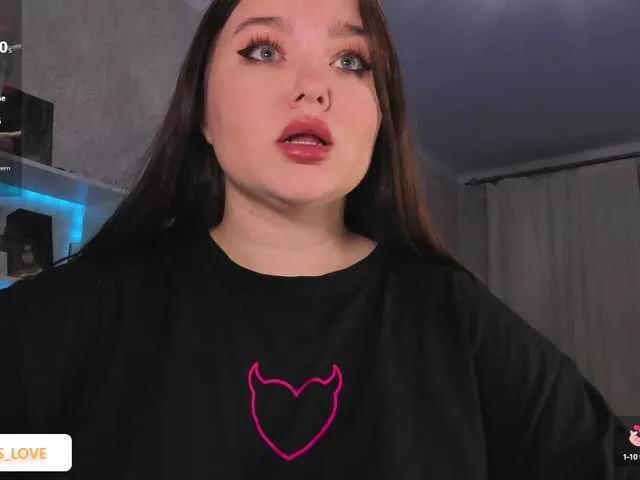 JennisXcharming from BongaCams