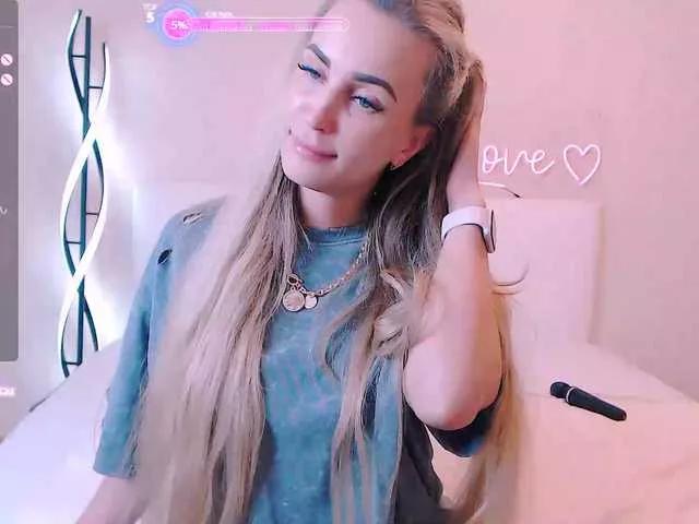Jesssweetyy from BongaCams