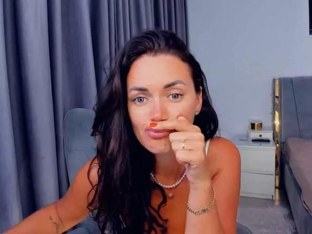 jessykm123 from BongaCams