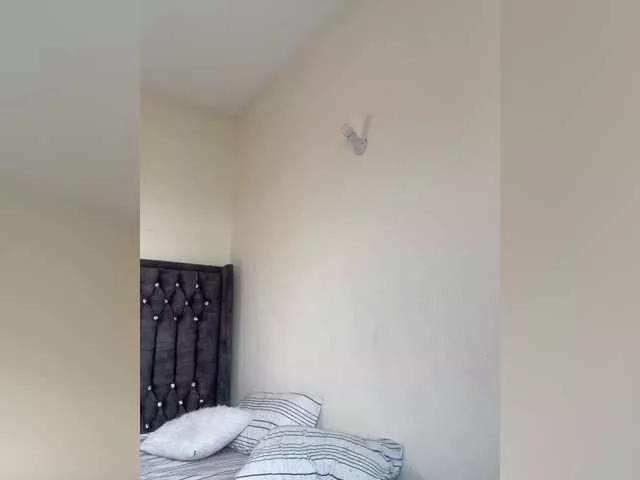 Jojo-jojo from BongaCams