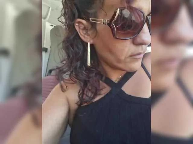 Juiicy01 from BongaCams
