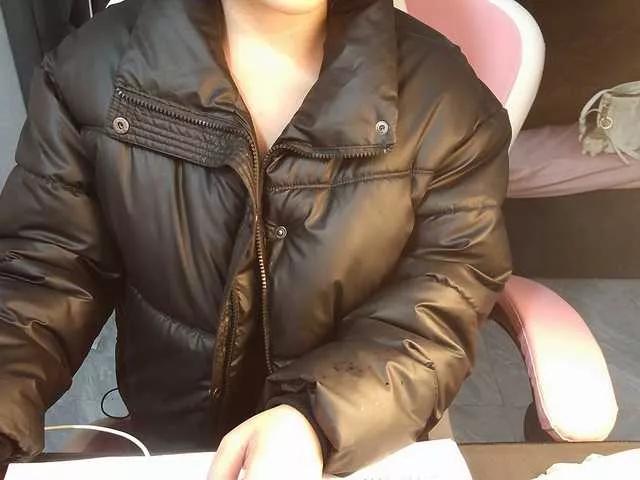 Julia98 webcams show profile image 