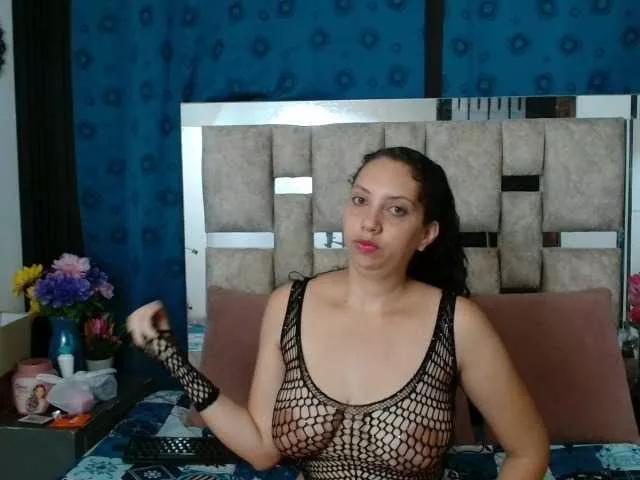 KamilaGuill webcams show profile image 