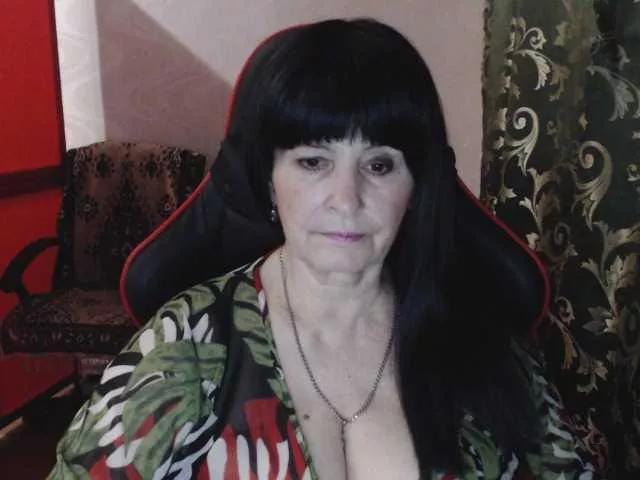 KatarinaGloss from BongaCams