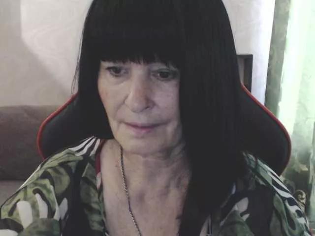 KatarinaGloss from BongaCams