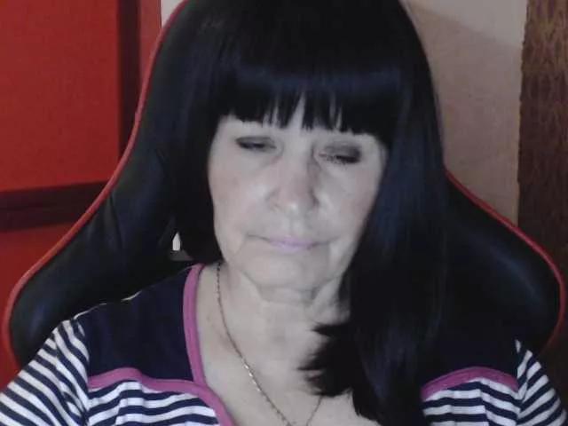 KatarinaGloss from BongaCams