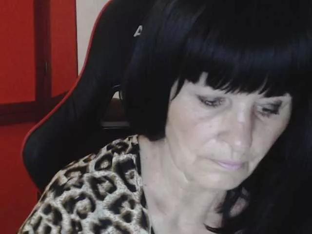 KatarinaGloss from BongaCams