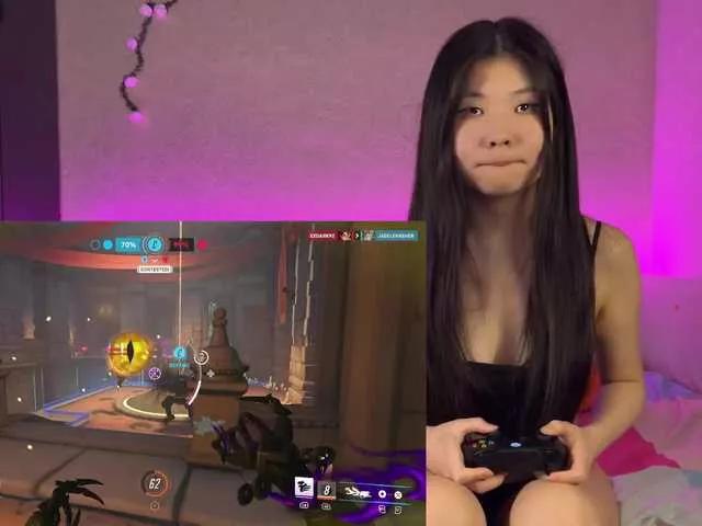 KawaiiChan from BongaCams