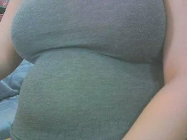KeepmepregO from BongaCams
