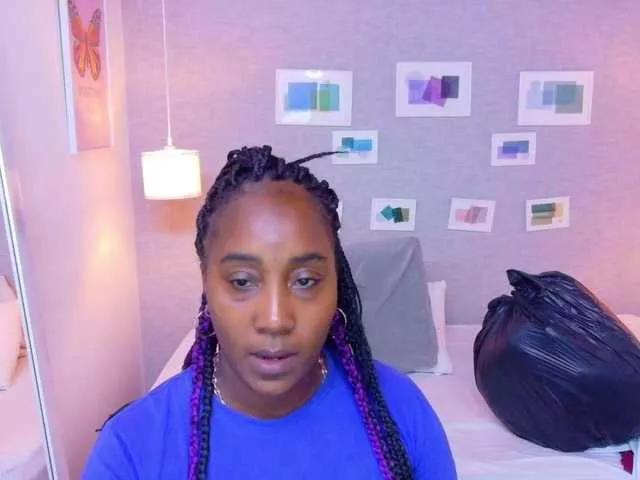Kiara-evanss webcams show profile image 