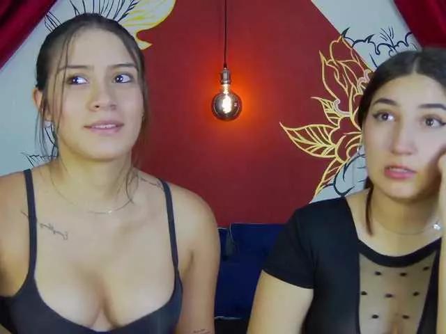 kinkyzoeandema from BongaCams