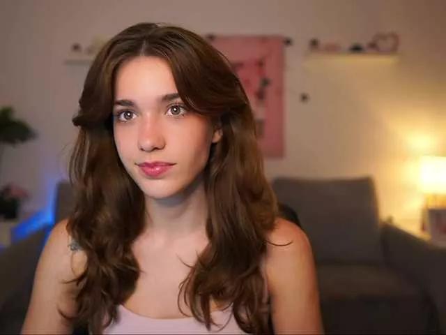 kissiecat from BongaCams