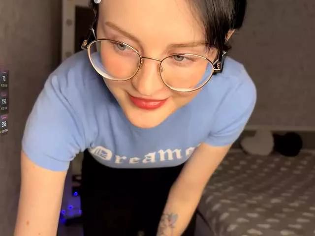 KittyNolick from BongaCams