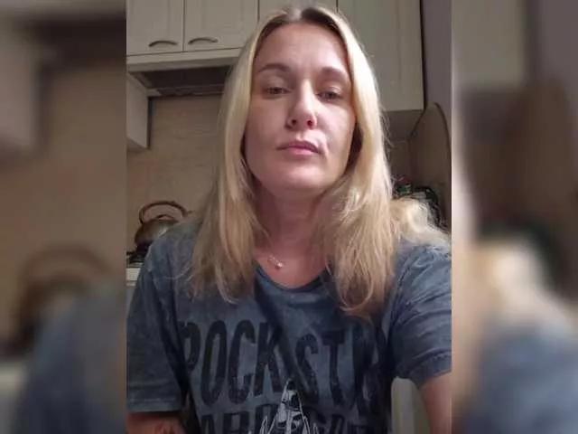 kykyshe4ka from BongaCams