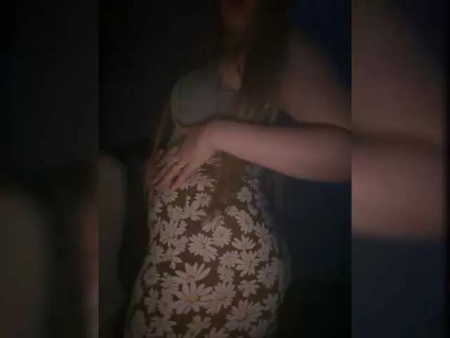 L0lly-D0lly from BongaCams