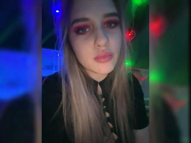 L0lly-D0lly from BongaCams