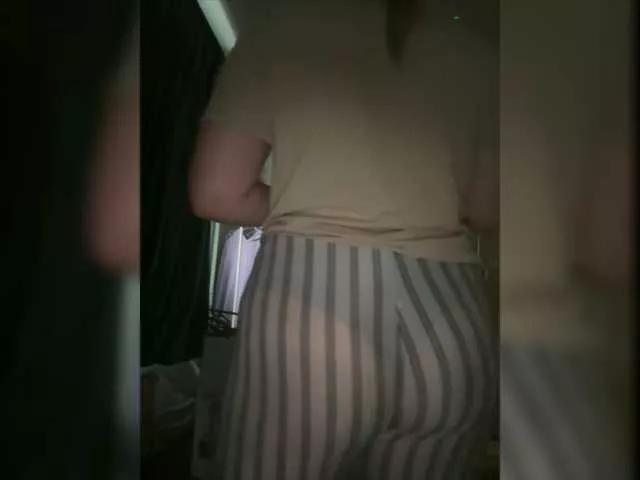 L0lly-D0lly from BongaCams