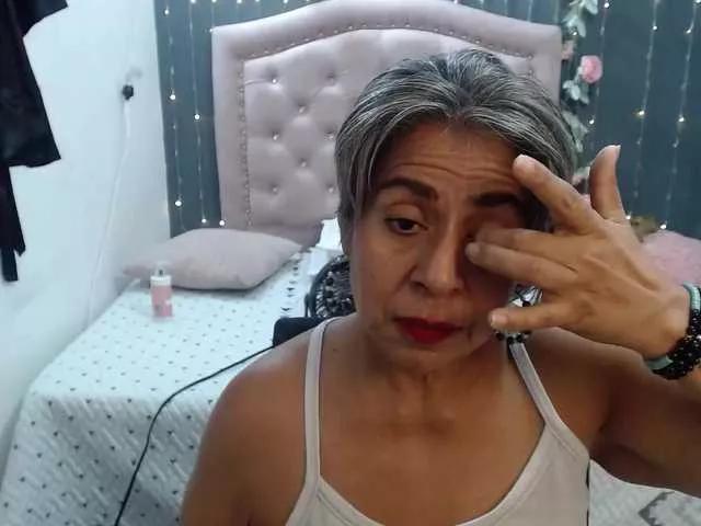 lalisha-96 from BongaCams