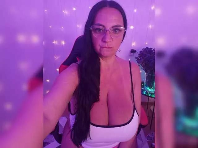 Lana1973 from BongaCams
