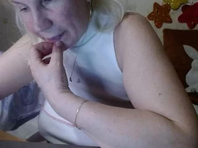 lanastar1 from BongaCams